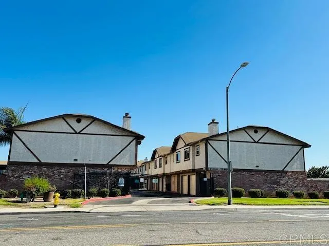 https://cdn.realtyfeed.com/cdn/127/306521673/37b1723ce37070d992aff983d7163fd1.webp