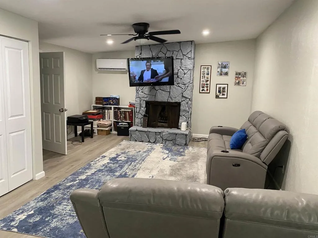 https://cdn.realtyfeed.com/cdn/127/306521726/c0167b4ef3197fbff660c0e02d1523ca.webp
