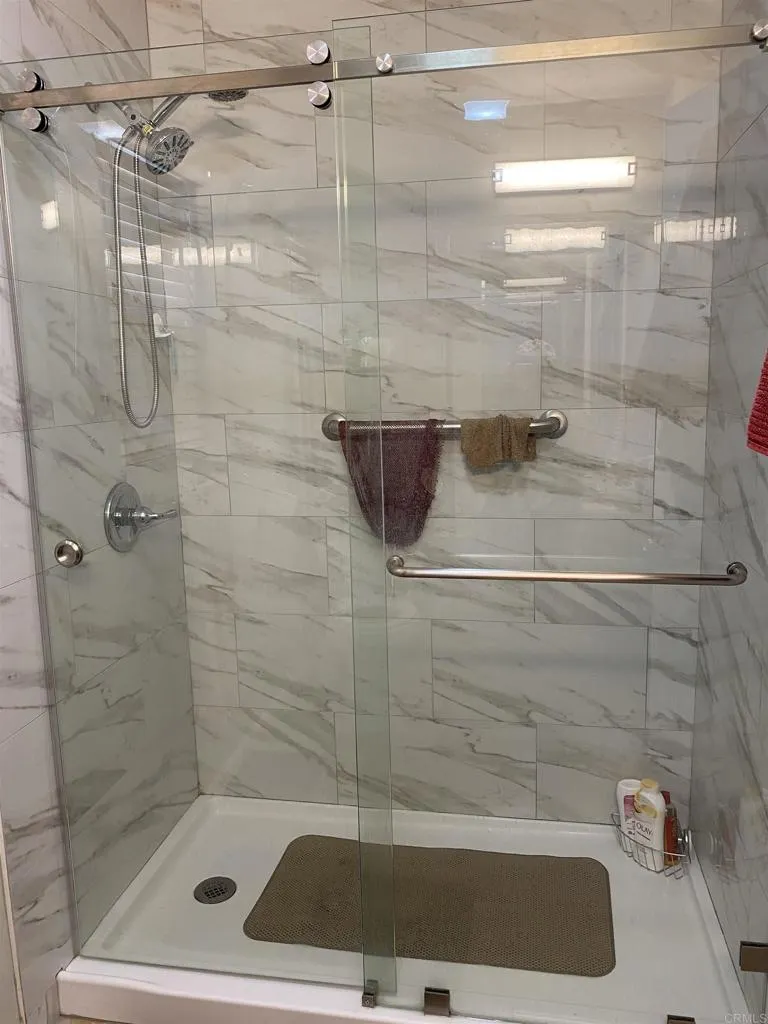 https://cdn.realtyfeed.com/cdn/127/306521726/eccc6e9b12b2471ac18e497984b68648.webp