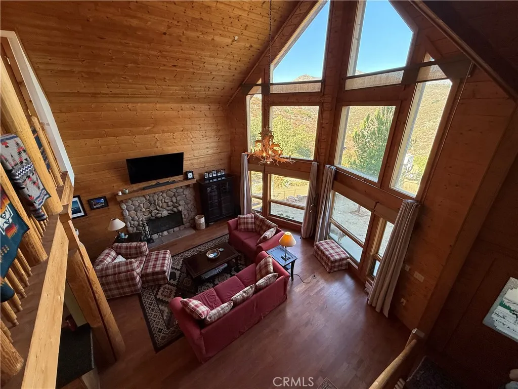 https://cdn.realtyfeed.com/cdn/127/306521787/853b6ba1a7515072cbbd02d0afd40729.webp