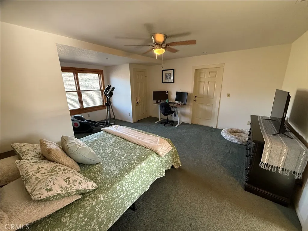https://cdn.realtyfeed.com/cdn/127/306521787/b6bbc14dfe20207742d46d19a53635e5.webp