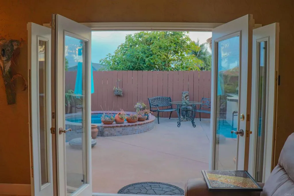 https://cdn.realtyfeed.com/cdn/127/306521850/1e475b07a8583d7c3040a459879ed691.webp