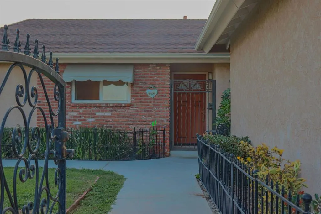 https://cdn.realtyfeed.com/cdn/127/306521850/4ef45cb761b2842c51b1dff3a0c354e7.webp
