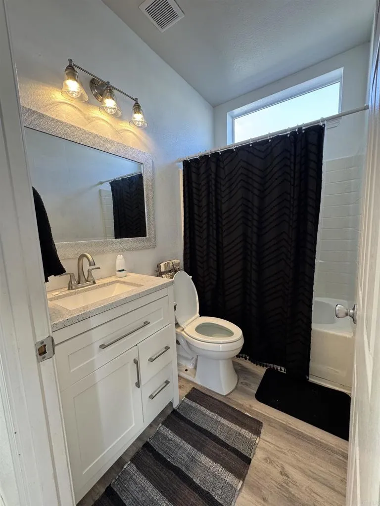 https://cdn.realtyfeed.com/cdn/127/306521860/06ea878145bd34762ba02df380ec7748.webp