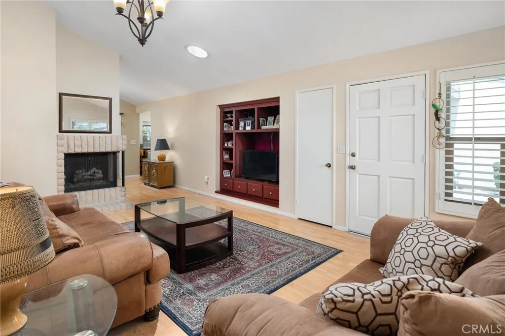 https://cdn.realtyfeed.com/cdn/127/306521876/7a9d1fda38aac5df37f1bdb4904aecd6.webp