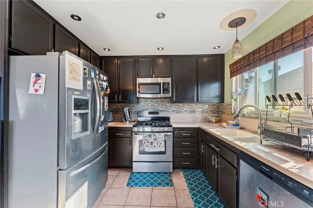 https://cdn.realtyfeed.com/cdn/127/306521920/45e866d666d5724b2213bbb47ad86089.webp