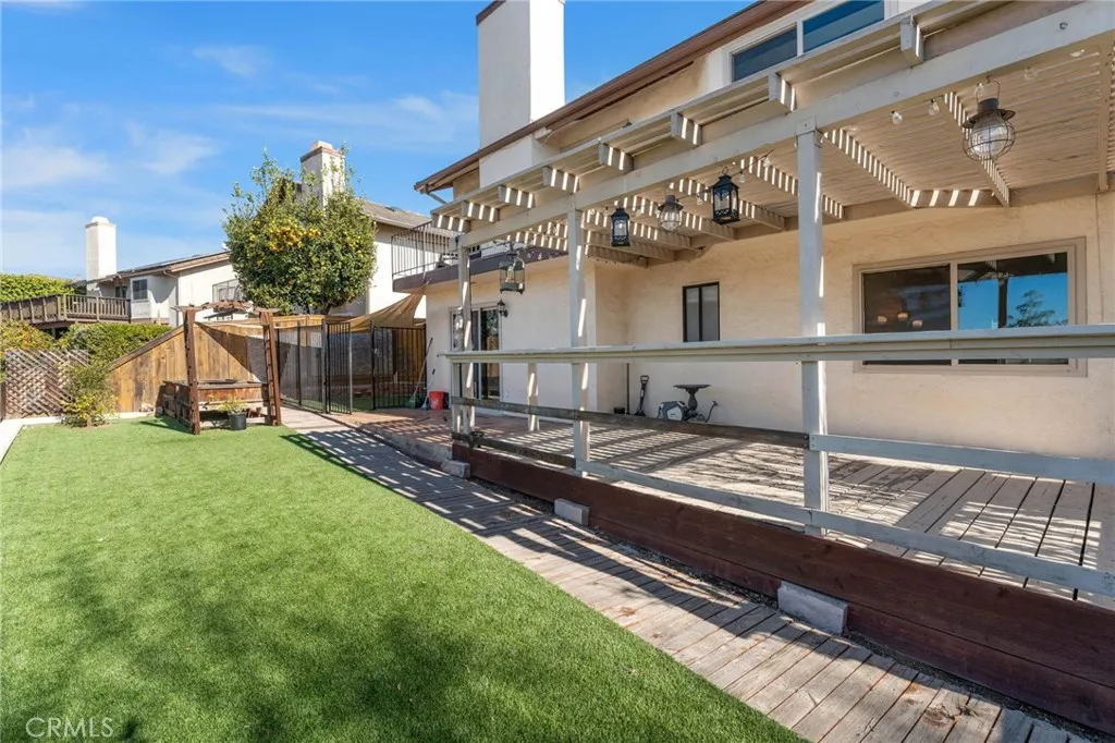 https://cdn.realtyfeed.com/cdn/127/306521920/51fd5f1592b4febe0aa40c44846d1b1d.webp