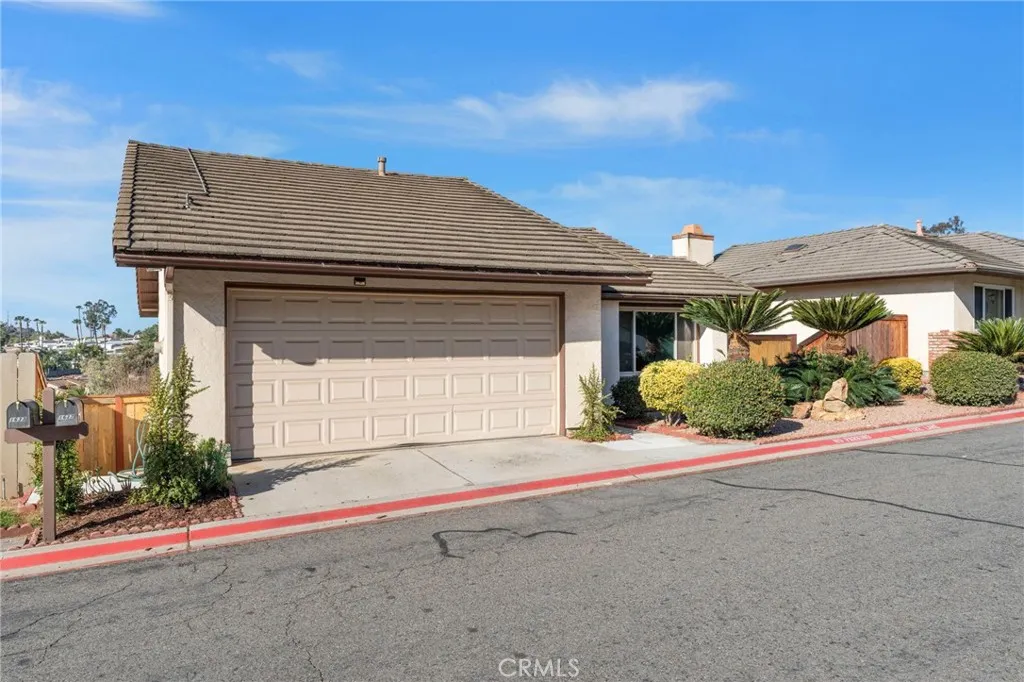 https://cdn.realtyfeed.com/cdn/127/306521920/65c5ae5ffba0f9afc1a47a34317ee293.webp