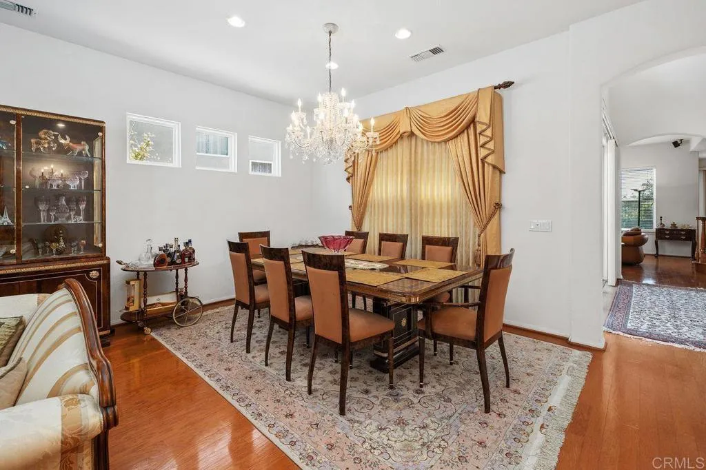 https://cdn.realtyfeed.com/cdn/127/306521940/3206719b3c56b3a76e3f608d3f27421a.webp