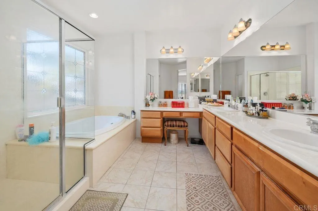 https://cdn.realtyfeed.com/cdn/127/306521940/a2b16d8d795fc4a9b1253c1c9a75fae1.webp