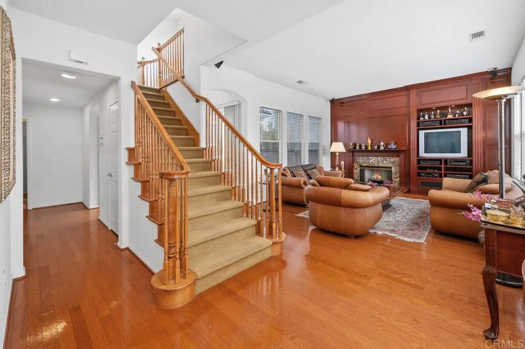 https://cdn.realtyfeed.com/cdn/127/306521940/edb242cc67d385be1218a330bf5c0e63.webp