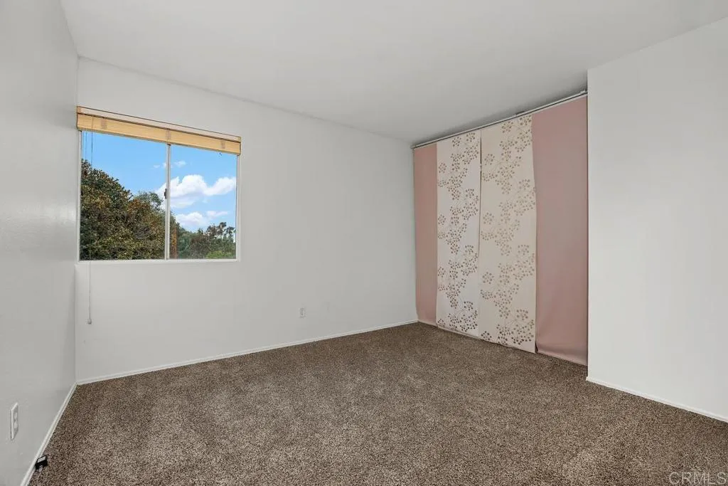 https://cdn.realtyfeed.com/cdn/127/306522058/ab4f9f0bd633bcf9c794a3cb38b1adff.webp
