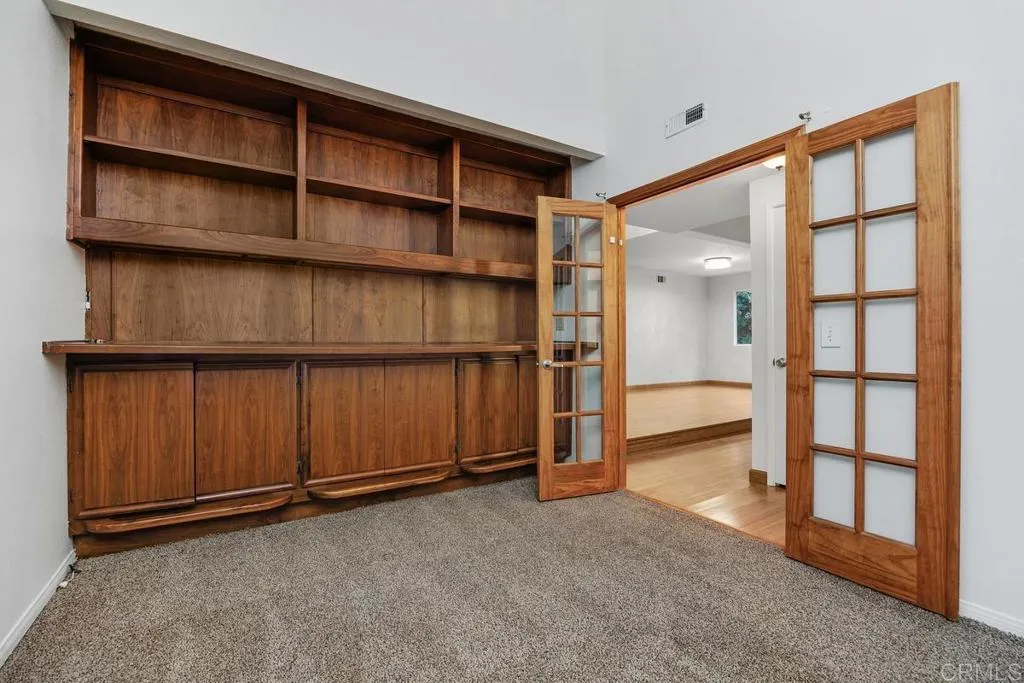 https://cdn.realtyfeed.com/cdn/127/306522058/bd306cc7658d0d55097c8e94d28e72ca.webp