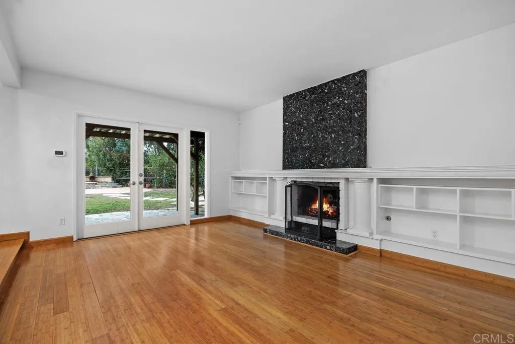 https://cdn.realtyfeed.com/cdn/127/306522058/fad3b9eeb77c6c29086d0b089136ff96.webp