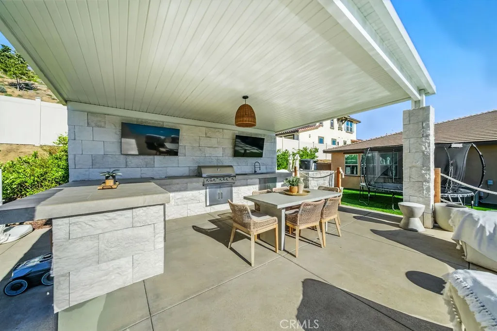 https://cdn.realtyfeed.com/cdn/127/306522067/8f08f36c0c9a0b6881779a05c6ce3977.webp