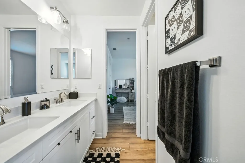 https://cdn.realtyfeed.com/cdn/127/306522067/bdb47ca21300dfc18c29b741683a2246.webp