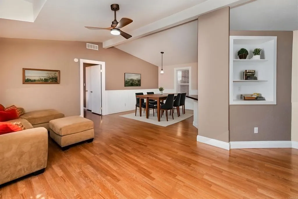 https://cdn.realtyfeed.com/cdn/127/306522094/0066eb45712493c9808dc87c11333332.webp
