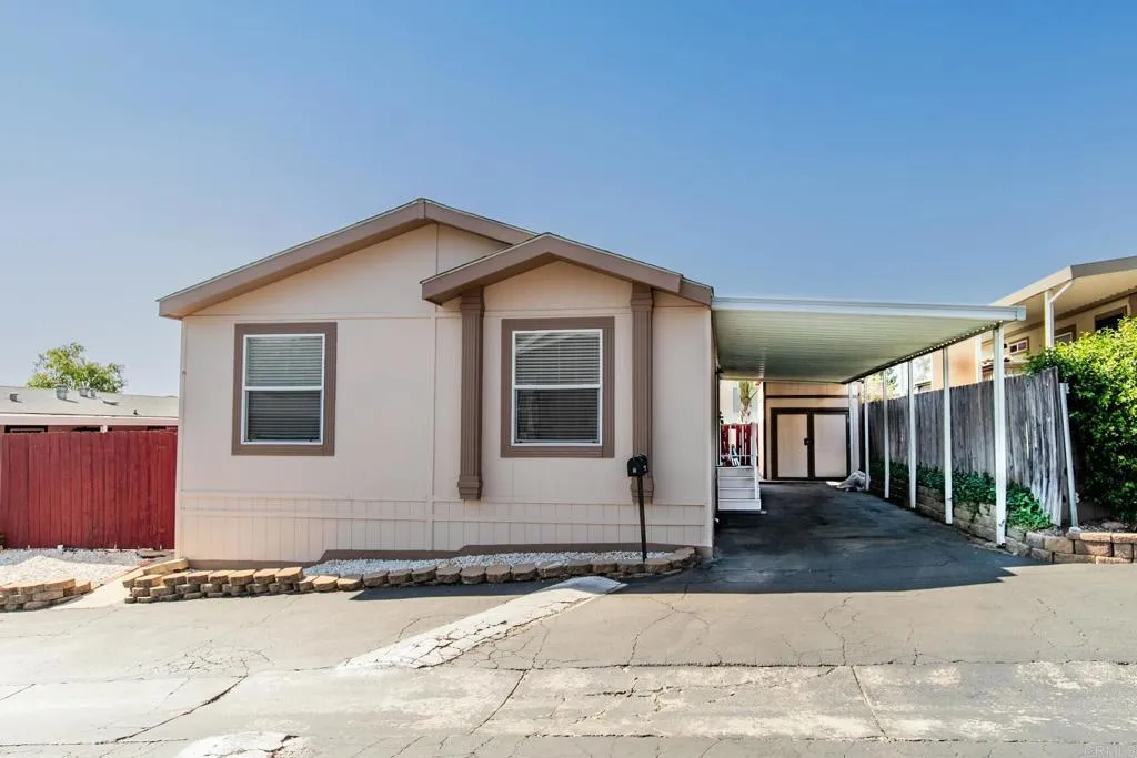 https://cdn.realtyfeed.com/cdn/127/306522094/033ad2ab969c852f35e38a33e09ee993.webp