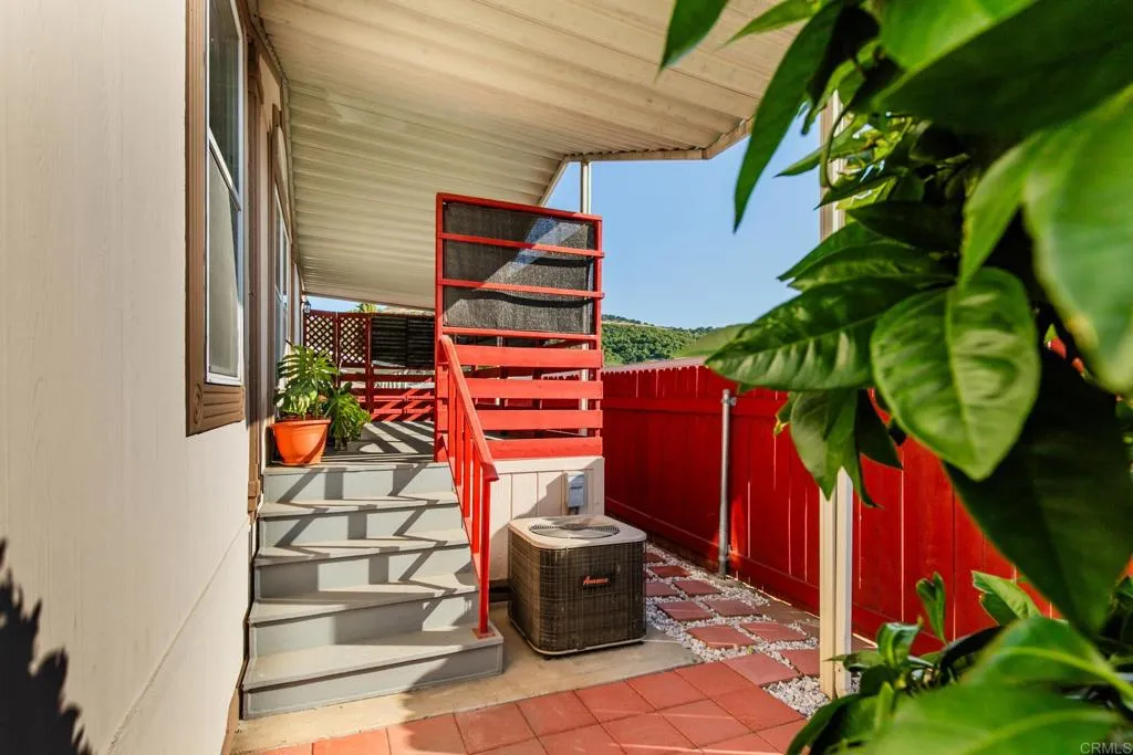 https://cdn.realtyfeed.com/cdn/127/306522094/94ee02034421283ed2887f7c9e22f6fa.webp