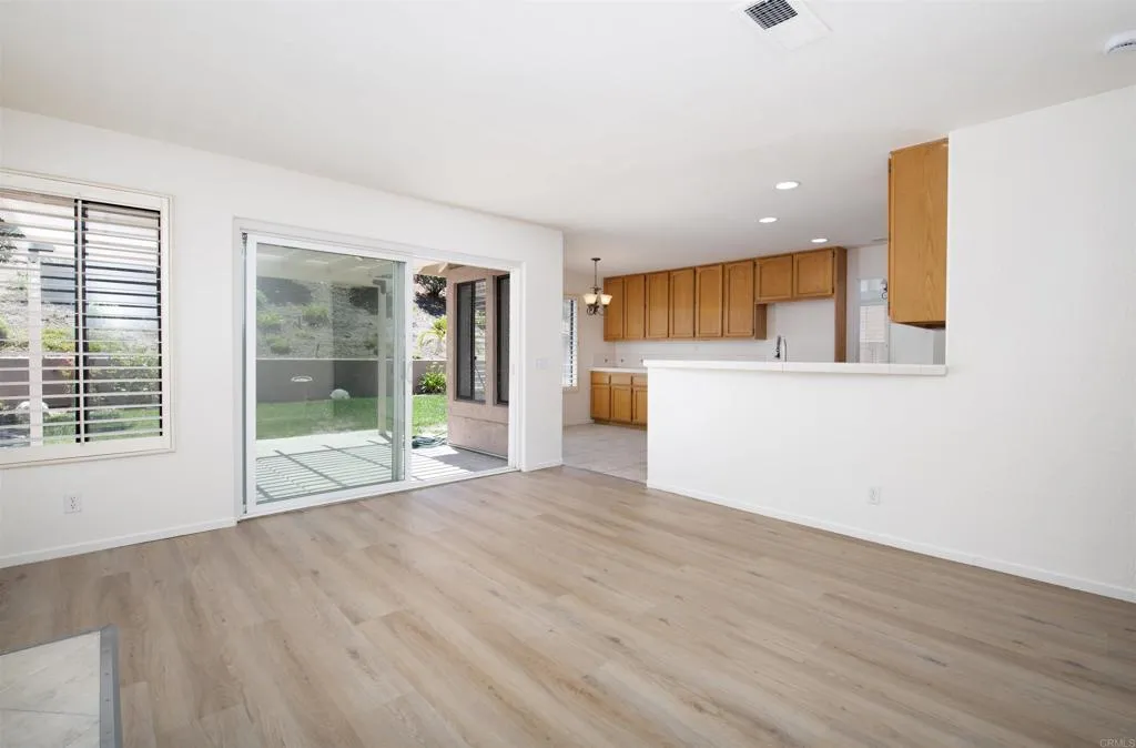 https://cdn.realtyfeed.com/cdn/127/306522106/431603e233a40188655795e1fc8dd419.webp