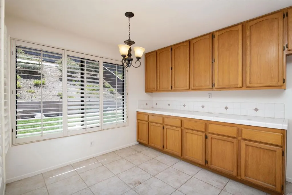 https://cdn.realtyfeed.com/cdn/127/306522106/6cfdd4c22128b275539434d0582093fe.webp