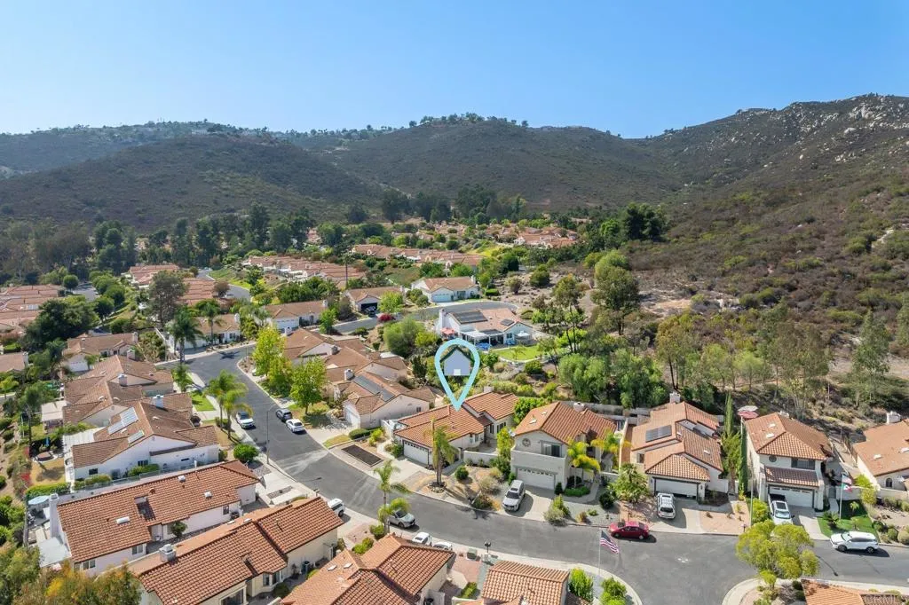 https://cdn.realtyfeed.com/cdn/127/306522127/0620c2f2a614781af3e501b09a82950e.webp