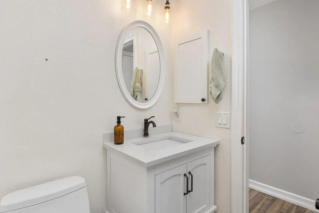 https://cdn.realtyfeed.com/cdn/127/306522127/0b67f29ad8c27290bb07bb73e14ff737.webp