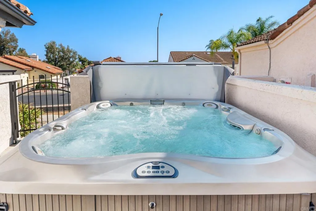 https://cdn.realtyfeed.com/cdn/127/306522127/0ef0f3e6904ca0ffbe867be12dd721ad.webp
