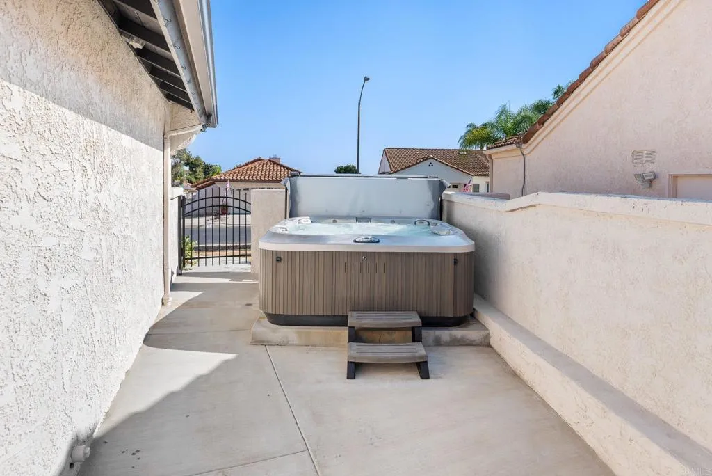 https://cdn.realtyfeed.com/cdn/127/306522127/affbf5f778b5debe65dabd4ad4f358c3.webp