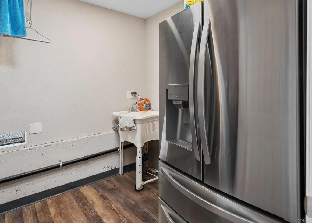 https://cdn.realtyfeed.com/cdn/127/306522127/b879f206440142a8afeae3362ad2bb43.webp