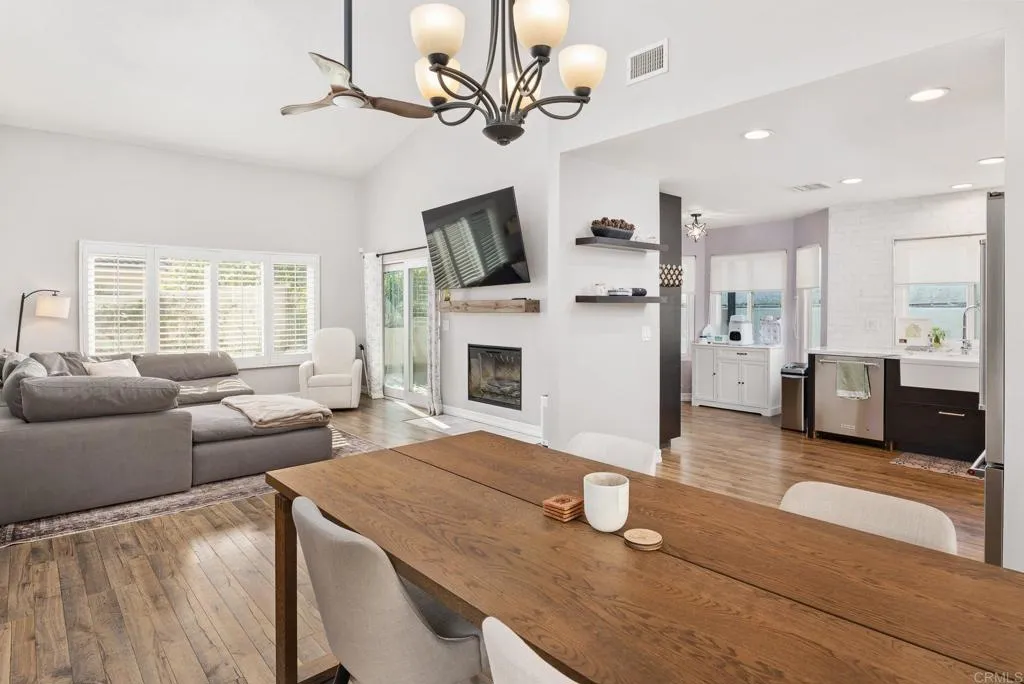 https://cdn.realtyfeed.com/cdn/127/306522127/ee46d57b6c7d371c414adf2ae7c69554.webp