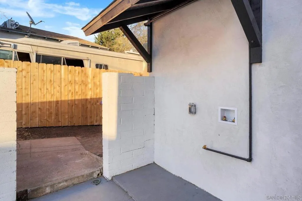 https://cdn.realtyfeed.com/cdn/127/306522153/580f4605841a19a92036a4445157e648.webp