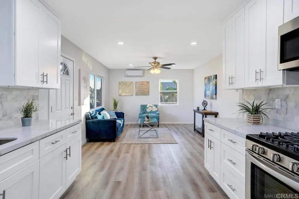https://cdn.realtyfeed.com/cdn/127/306522153/6506ef72138208fd13e5a58c426f8984.webp