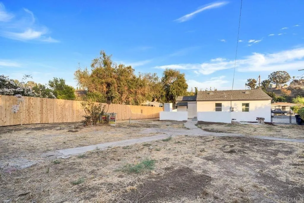 https://cdn.realtyfeed.com/cdn/127/306522153/79cd240a6712b0af987d6fcd45a755e4.webp