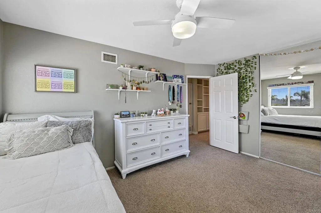 https://cdn.realtyfeed.com/cdn/127/306522171/1c48cec79e47153575e9bae4c6beb771.webp