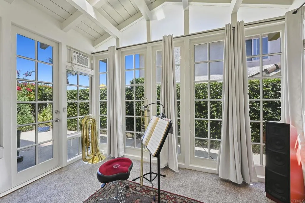 https://cdn.realtyfeed.com/cdn/127/306522171/9296ac708385c1658c5b21d689dcc714.webp