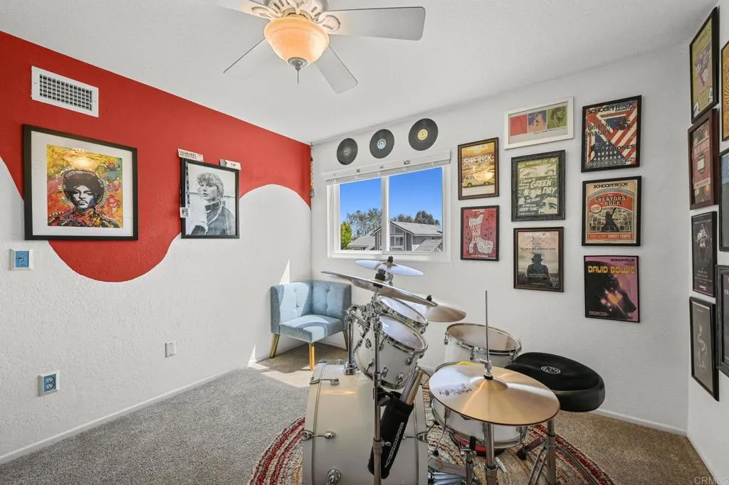 https://cdn.realtyfeed.com/cdn/127/306522171/9ac419b0d8ce6f44b4149e80d72efe02.webp