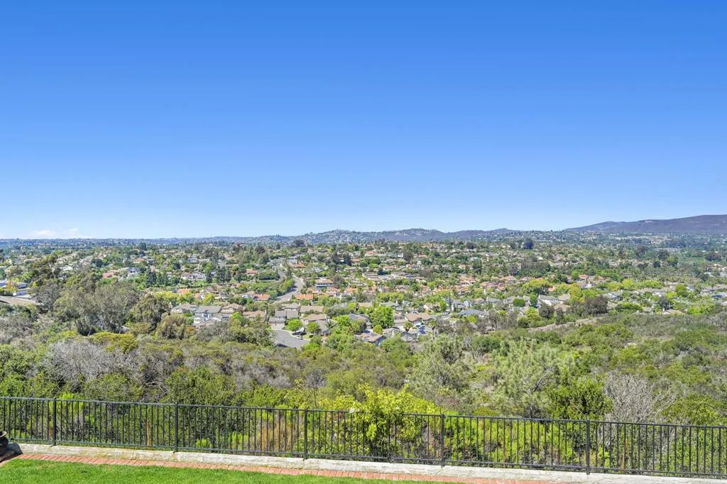 https://cdn.realtyfeed.com/cdn/127/306522171/a996e85e43dceade9542533ca6551b2a.webp