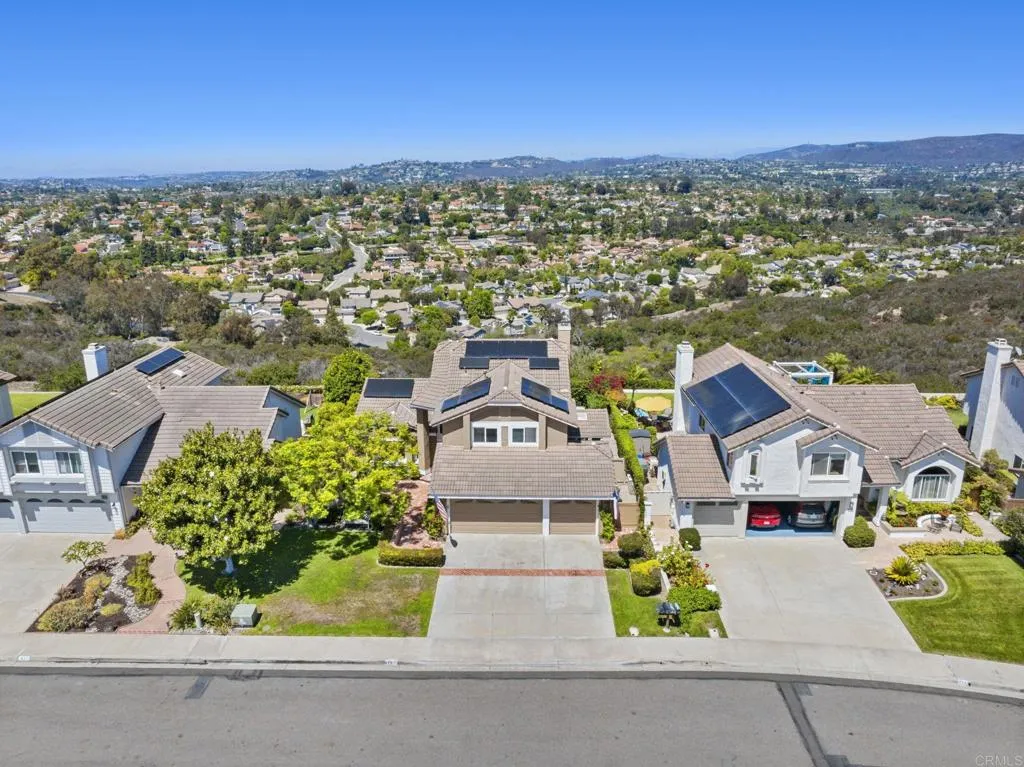 https://cdn.realtyfeed.com/cdn/127/306522171/aa68ff788ee6d1f7cf2a01a2b958b4fd.webp