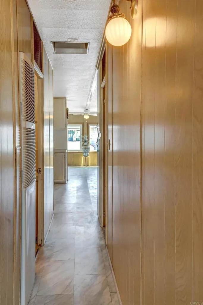 https://cdn.realtyfeed.com/cdn/127/306522305/071de7b2714ba86e73b1604da366b2b2.webp
