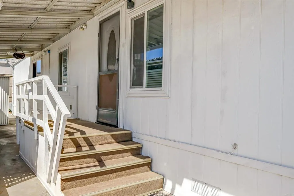 https://cdn.realtyfeed.com/cdn/127/306522305/7ed2c1f3a0ab908f2a58144409fc813a.webp