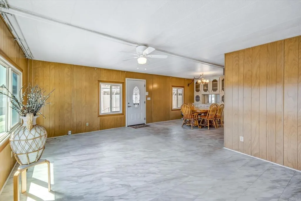 https://cdn.realtyfeed.com/cdn/127/306522305/d34f3b1cea51642e9a7263e7254b3a95.webp