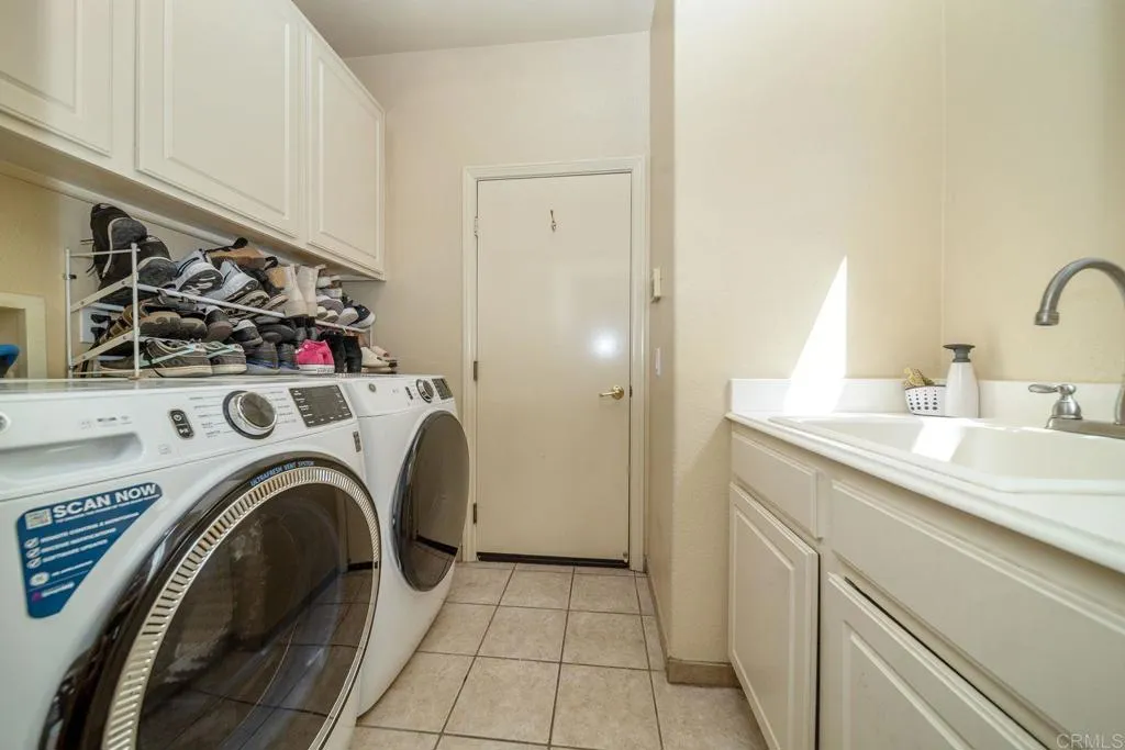 https://cdn.realtyfeed.com/cdn/127/306522313/4a5d38705f383f5522e8eee5575983e8.webp
