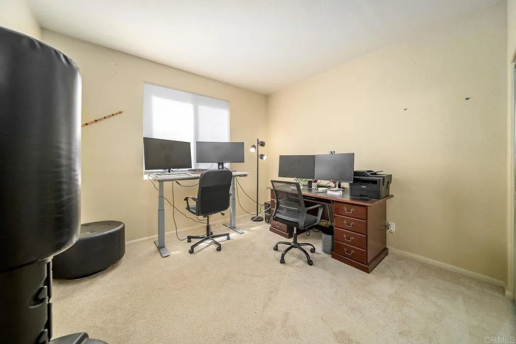 https://cdn.realtyfeed.com/cdn/127/306522313/ca7429af8a0d8ec80f13751629409e1c.webp