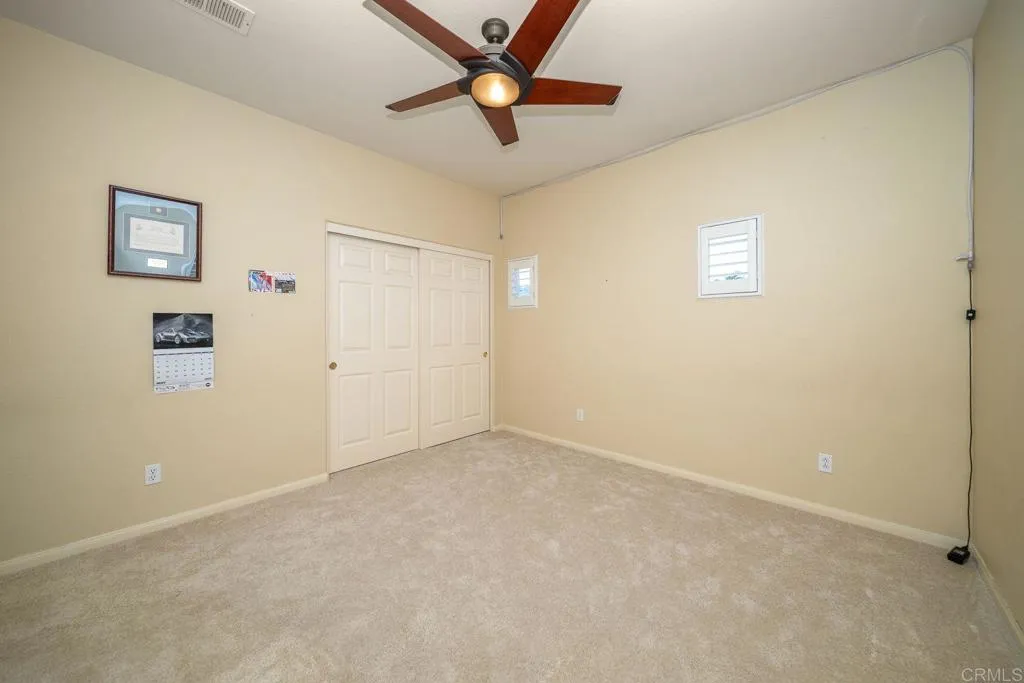 https://cdn.realtyfeed.com/cdn/127/306522313/e8af7f768c7e30f2cabba82664ea4fe6.webp