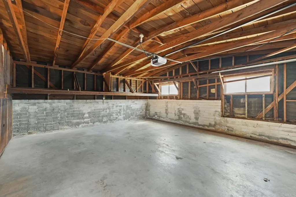 https://cdn.realtyfeed.com/cdn/127/306522318/15d9daed5f619cb2efdf44995b622848.webp