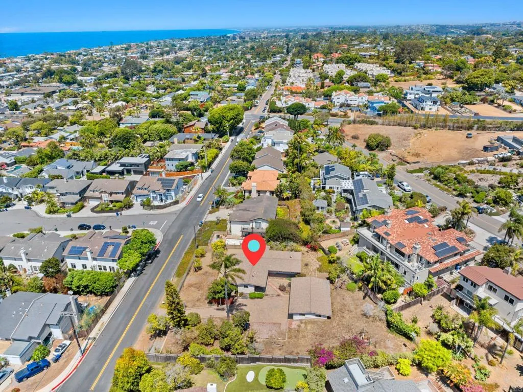 https://cdn.realtyfeed.com/cdn/127/306522318/83fe3854492a6f77423e0dca9e306a98.webp