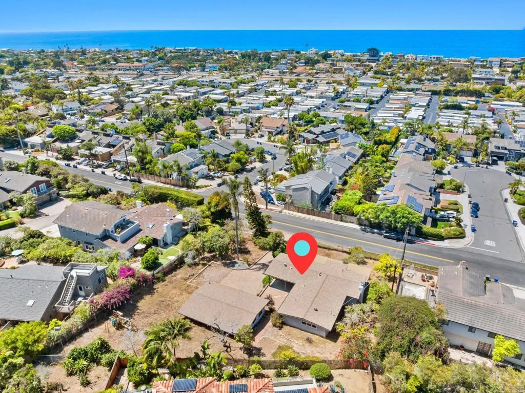 https://cdn.realtyfeed.com/cdn/127/306522318/92c9c8cb477965d50f30c933b785efd0.webp