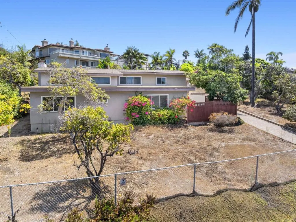 https://cdn.realtyfeed.com/cdn/127/306522318/ffc36e5fe4d706be197daf7bef7597b2.webp
