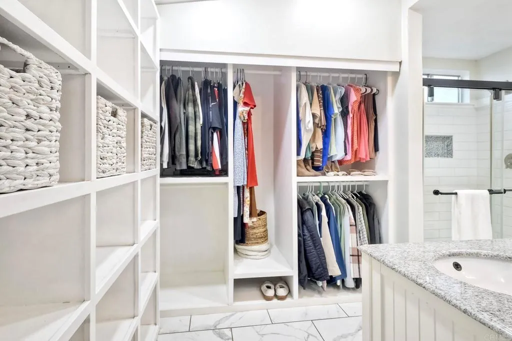 https://cdn.realtyfeed.com/cdn/127/306522442/934c93d101e2cac7a0349d16174fc8f4.webp